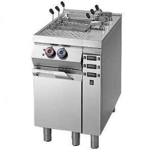 Cuiseur pour la cuisson des pâtes fraîches ou sèches